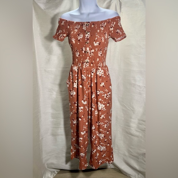 Ardene Pants - Super soft romper off shoulders